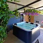 Ponte Paradiso Suite&spa Pensión 3*